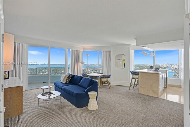 Building Photo - 4401 Collins Ave