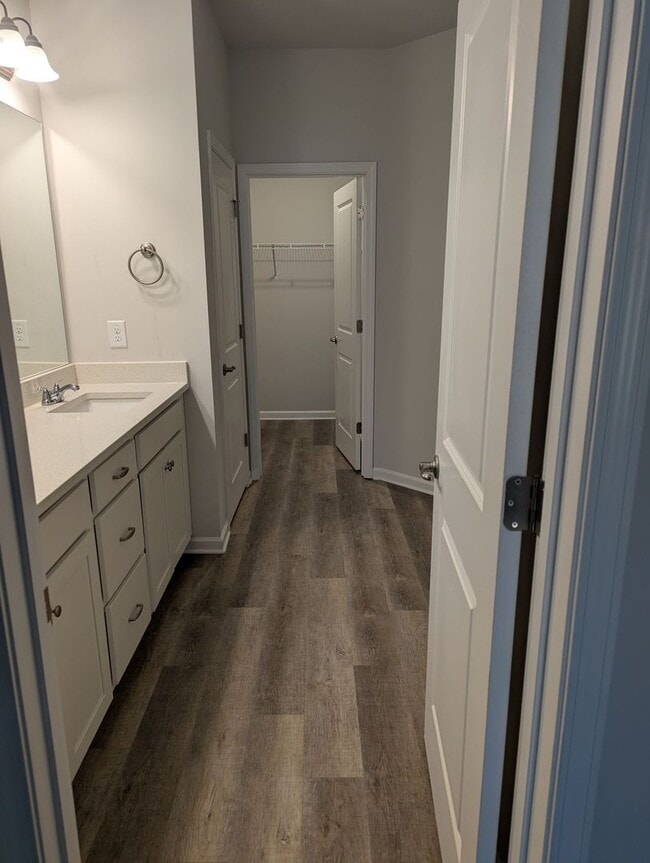 Building Photo - Beautiful 2 Bedroom 2 Bath off of Meriweather Road. *Coming Soon*