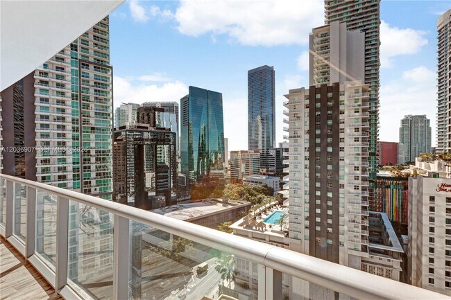 Building Photo - 1100 S Miami Ave