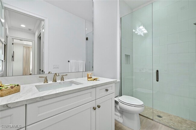 Building Photo - 8877 Yucatan Ct