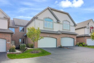 Building Photo - 961 W Spencer Ct