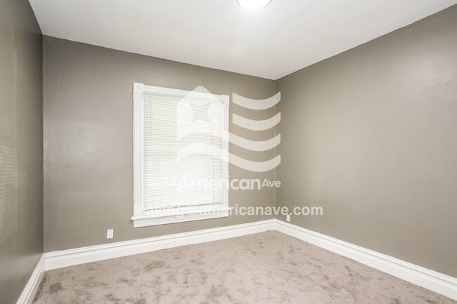 Building Photo - 2003 S Taylor St