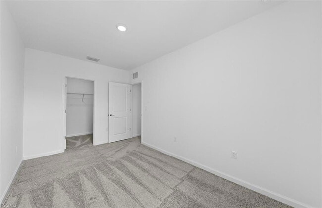 Building Photo - 1587 Lake Jessup Cir