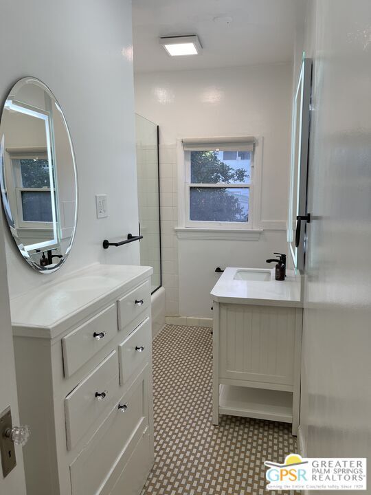 Building Photo - 739 Occidental Blvd