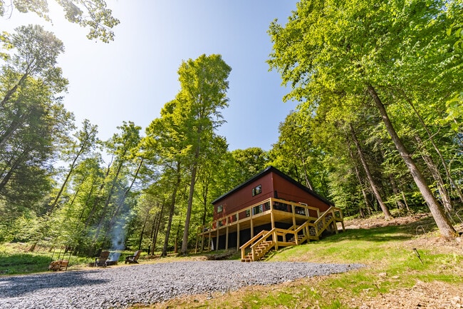 Building Photo - WV-115 Top Rope trail