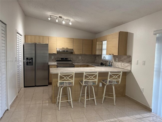 Building Photo - 14325 SW 11th Terrace