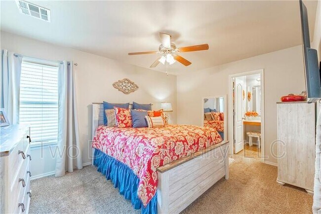 Building Photo - 11817 NW 131st St