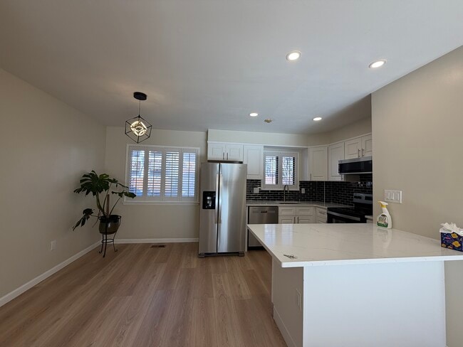 Building Photo - 1109 South St