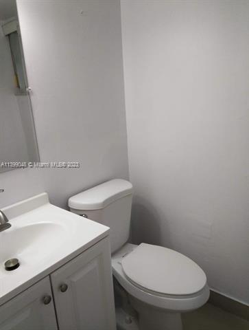 Building Photo - 110 Fontainebleau Blvd