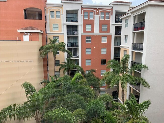 Building Photo - 17150 N Bay Rd