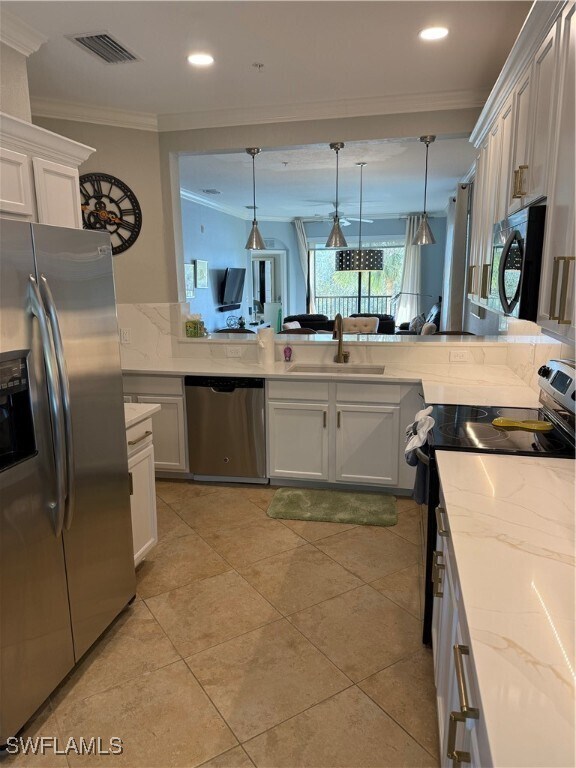 Building Photo - 9719 Acqua Ct