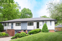 Building Photo - 8432 Lowell Ave