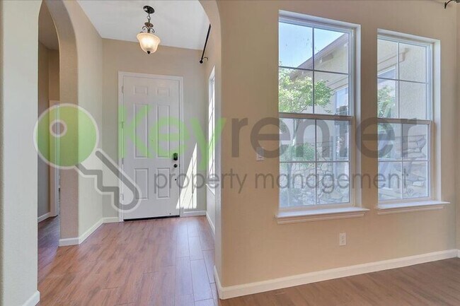 Building Photo - 9448 Syrah Ct