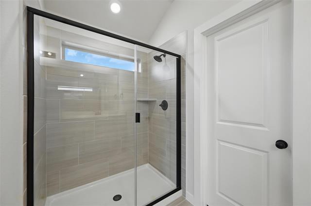 Building Photo - 1401 Quail Crk Dr