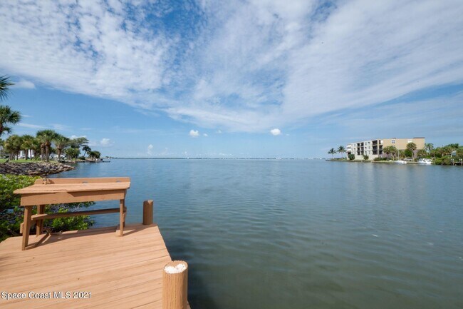 Building Photo - 3873 S Banana River Blvd