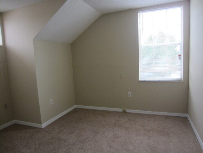 Building Photo - Single Family Home in Orlando