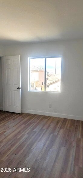 Building Photo - 12626 W Paradise Dr