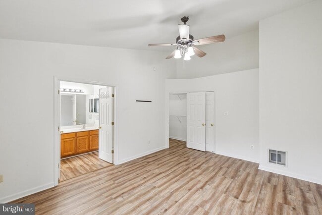 Building Photo - 8233 Ramseur Pl