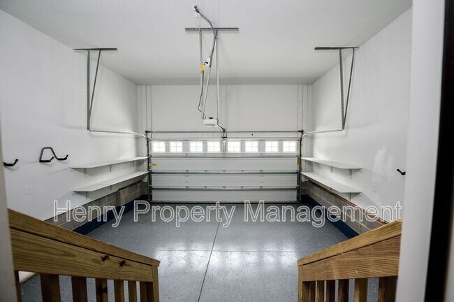 Building Photo - 1017 Blackpool Ct