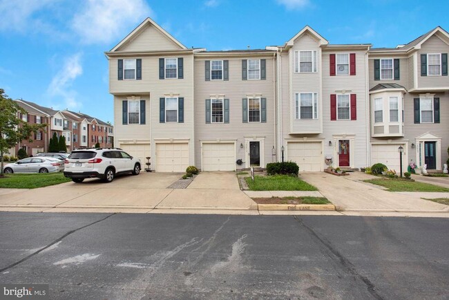 Building Photo - 20413 Elm Grove Terrace