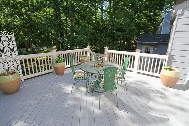 Building Photo - 2207 Birnam Woods Ct