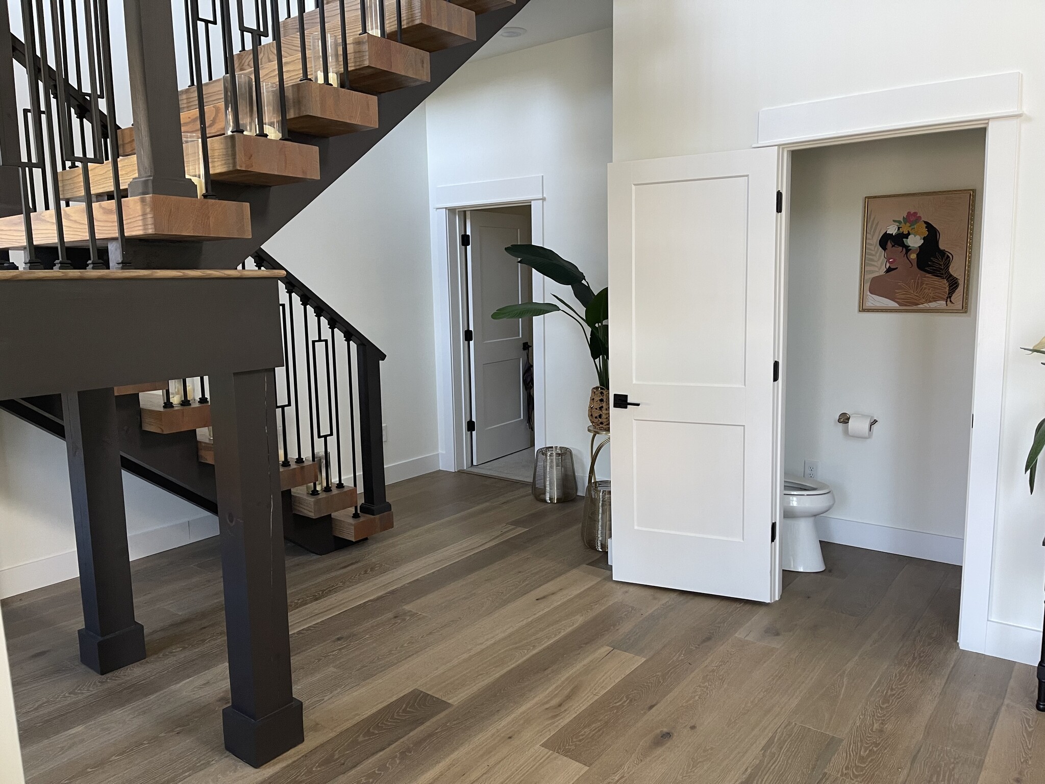 Building Photo - 2312 Island Home Ave