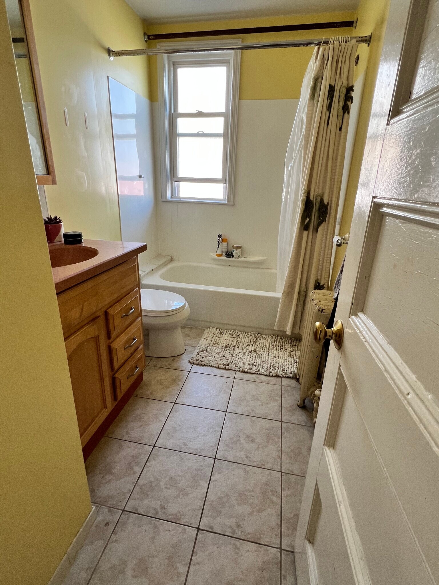 Building Photo - 95 Belmont St