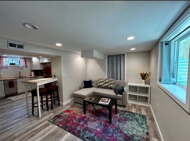 Building Photo - Rich Mediterranean Style Home - Separate Living Quarters 3 Bedrooms + office, 2 Kitchens - Walkth...