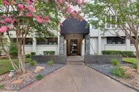 Building Photo - 4104 N Hall St