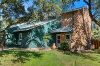 Building Photo - 1604 Cinnamon Path