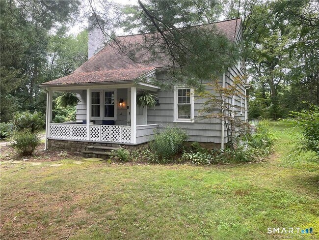 Building Photo - 32 Horseshoe Rd