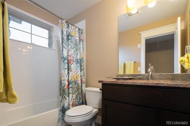 Building Photo - 2230 Spruce St