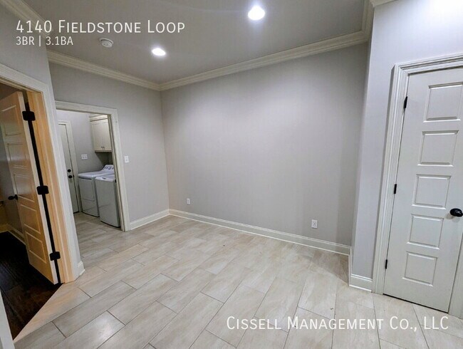 Building Photo - 4140 Fieldstone Lp
