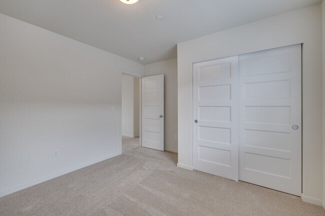 Building Photo - Brand New 4 Bed Home in Marysville!