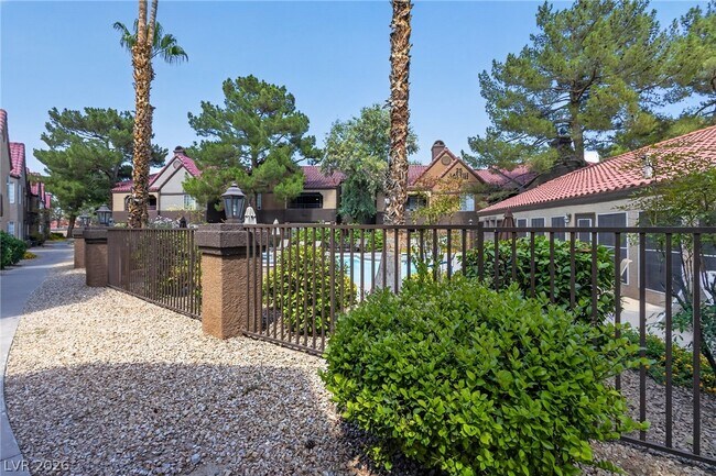 Building Photo - 2200 S Fort Apache Rd