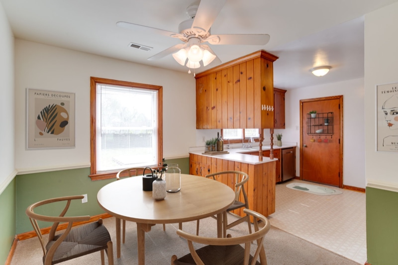 Building Photo - 45 St Albans Dr