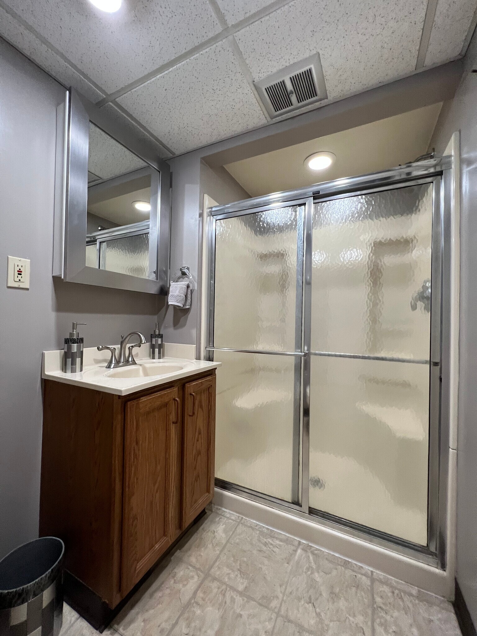 Building Photo - 8120 Remington Dr