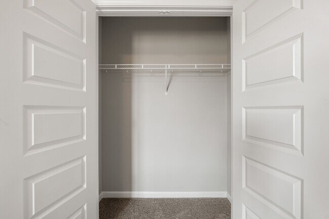 Building Photo - Newly Built 3 Bed 2.5 Bath Townhome in Tullahoma