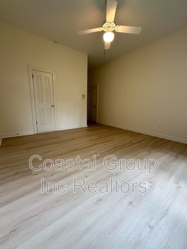 Building Photo - 1661 Spring House Trail