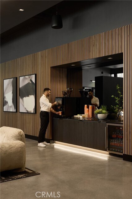 Building Photo - 21010 Erwin St