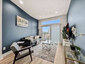 Building Photo - 2901 Indiana St