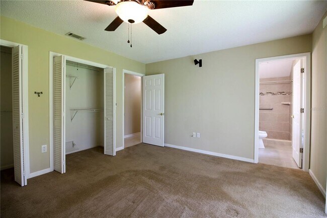 Building Photo - 1311 Glenview Ln