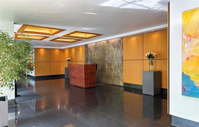 Building Photo - 9511 Shore Rd