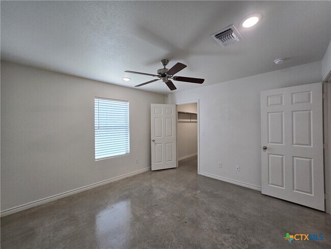 Building Photo - 2318 Zanoletti Ct