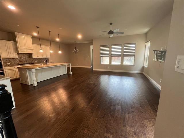 Building Photo - 2843 Highpoint Ct