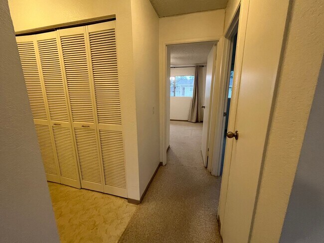 Building Photo - 94-741 Meheula Pkwy #20C
