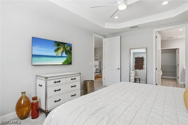 Building Photo - 2560 Seychelles Dr