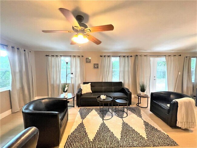 Building Photo - 5106 104th St N