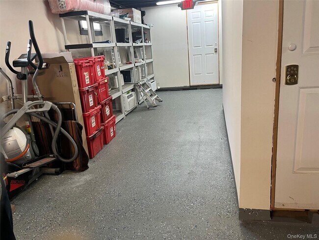 Building Photo - 35 Notre Dame Ave