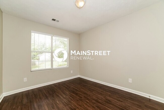 Building Photo - 3 Bedroom Pet-Friendly Home in Ellenwood, GA with Main Street Renewal